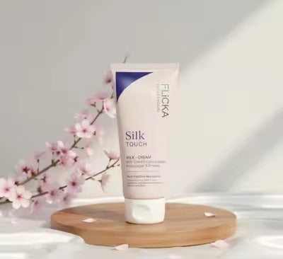 FLiCKA Silk Touch 3‑in‑1 Moisturizer & Primer...
