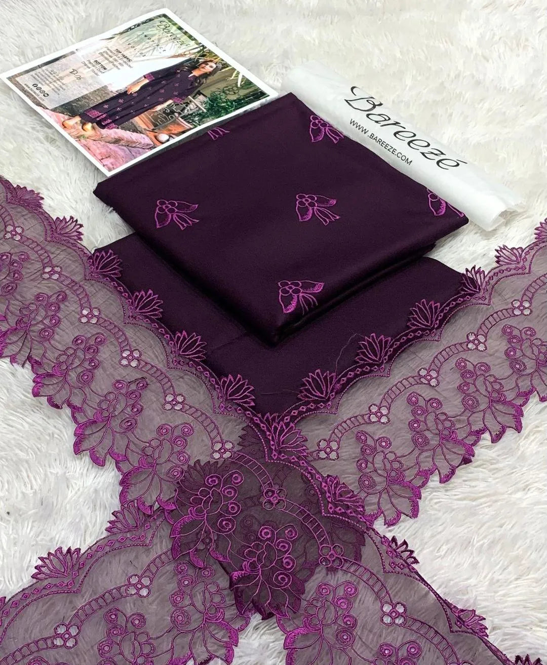 Embroidered Lawn 2-Piece Suit - Shirt & Trouser